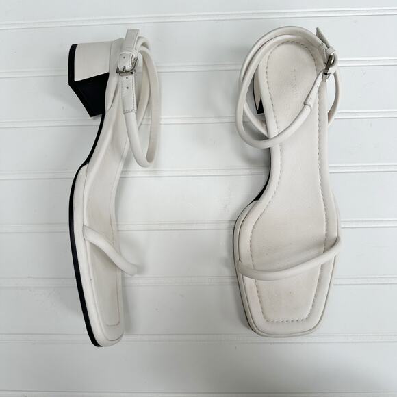 The Row Kate White Leather Sandals 38.5 Low Heel Wedding Designer Luxury Shoes - Picture 1 of 11